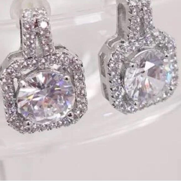 Swarovski Elements Crystal Square Earrings - Picture 2 of 7